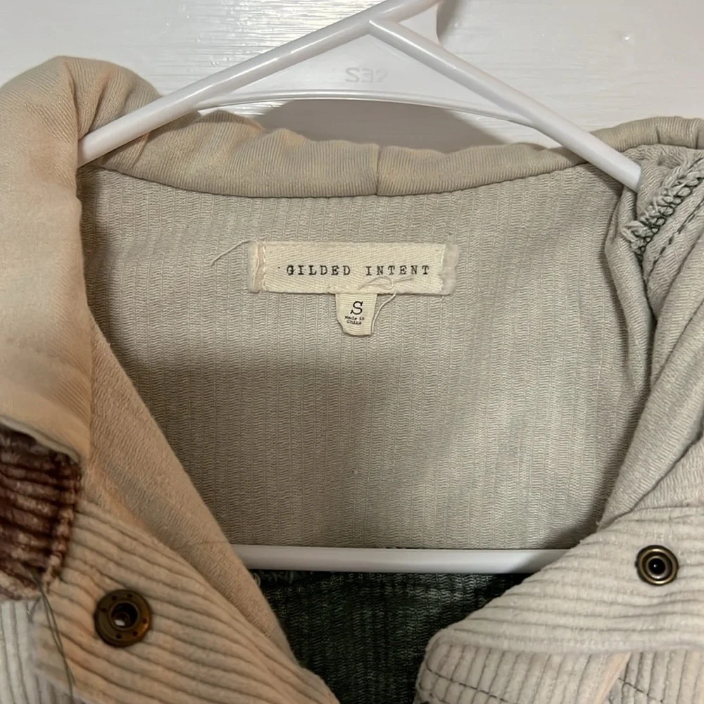 Gilded Intent Colorblock Corduroy Shacket - Picture 4 of 4